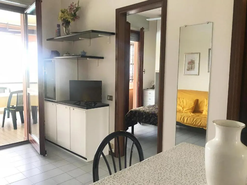 Apartment The Sun - Residence With Pool Manerba del Garda