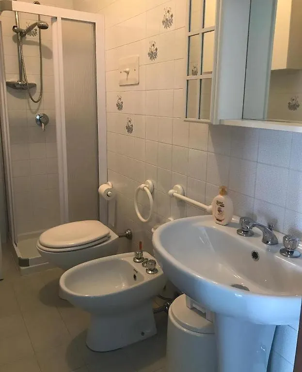 Apartment The Sun - Residence With Pool Manerba del Garda Italy